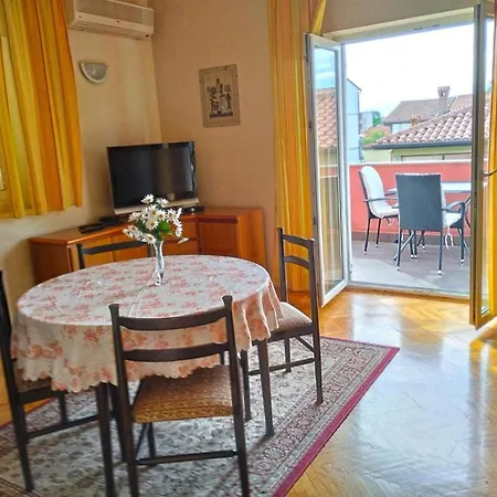 Charming In With Balcony